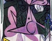 巴勃罗毕加索 - 持鸢尾花的裸女和镜子